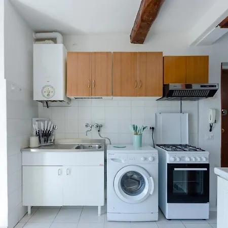 Altido Great Flat With Balcony & Sea View Near Beach