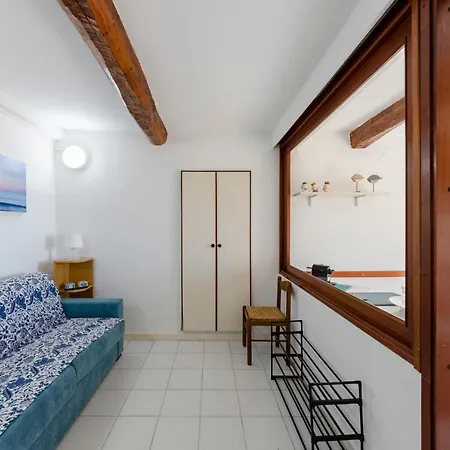 Altido Great Flat With Balcony & Sea View Near Beach *