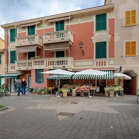 شقة Altido Great Flat With Balcony & Sea View Near Beach سيستري ليفانتي